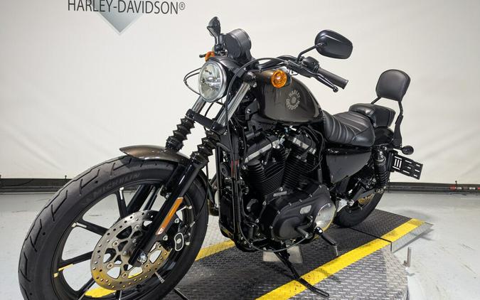 2020 Harley-Davidson® Iron 883™ River Rock Gray