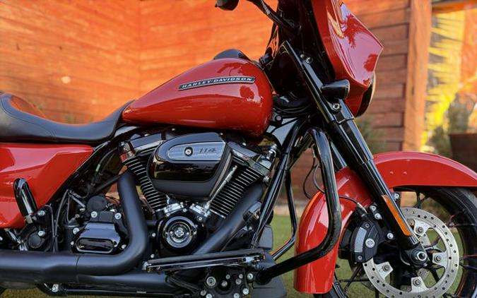 2020 Harley Davidson Street Glide Special