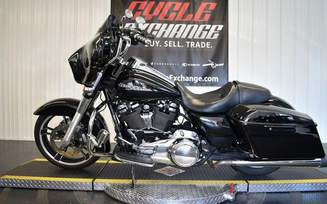 2017 Harley-Davidson FLHXS - Street Glide Special