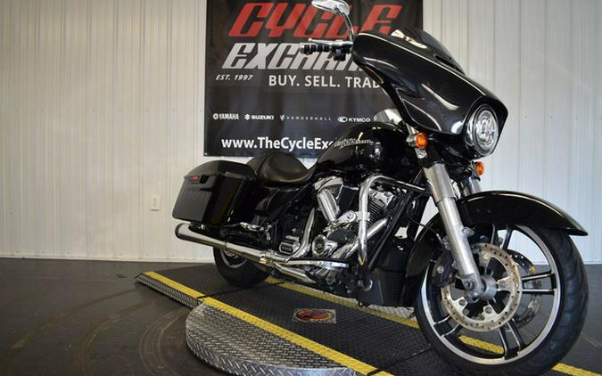 2017 Harley-Davidson FLHXS - Street Glide Special
