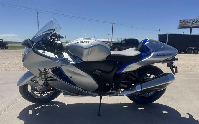 2025 Suzuki Hayabusa 1340