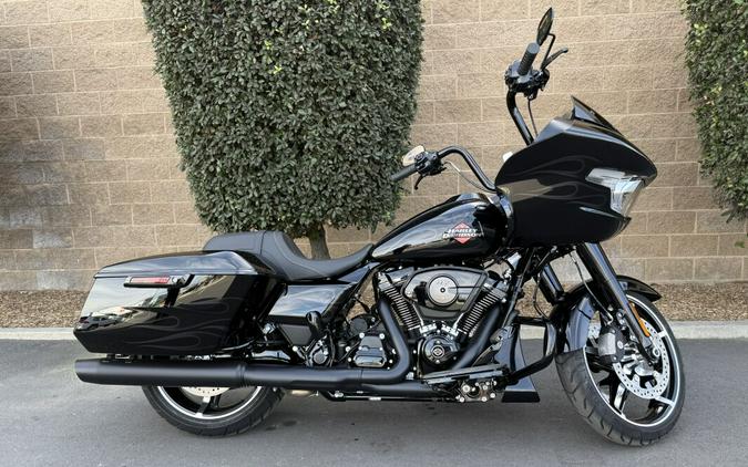 FLTRX 2025 Road Glide™