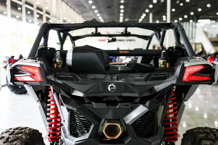 2025 Can-Am Maverick X3 MAX DS Turbo (Red & Silver)