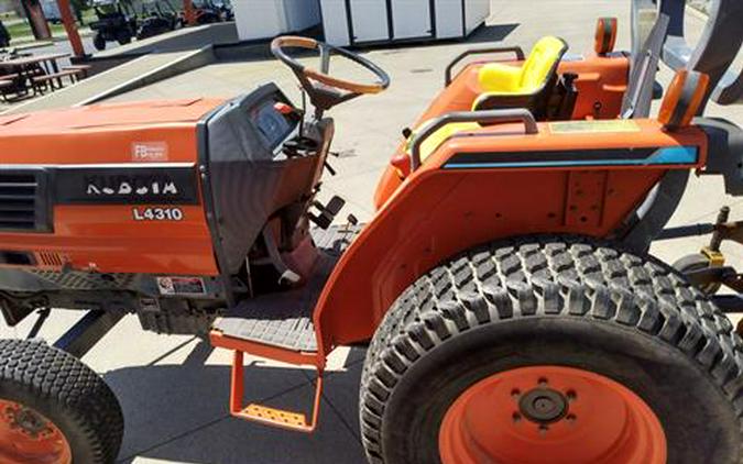 2002 Kubota L4310