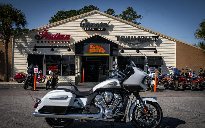 2024 Indian Motorcycle® Challenger® Limited with PowerBand Audio Package Ghost White Metallic