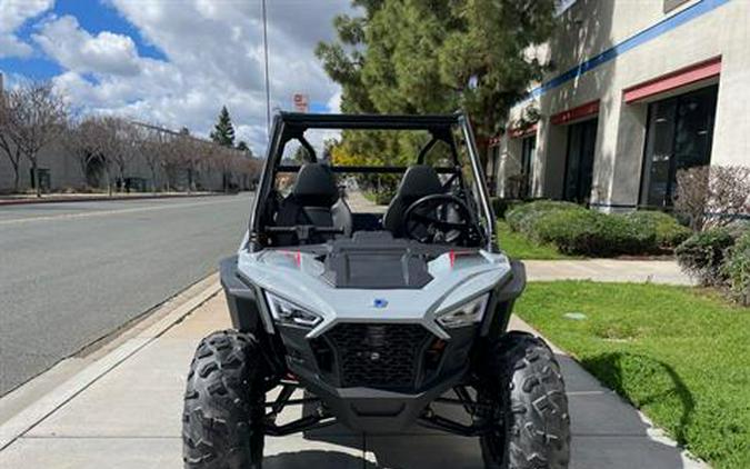 2024 Polaris RZR 200 EFI