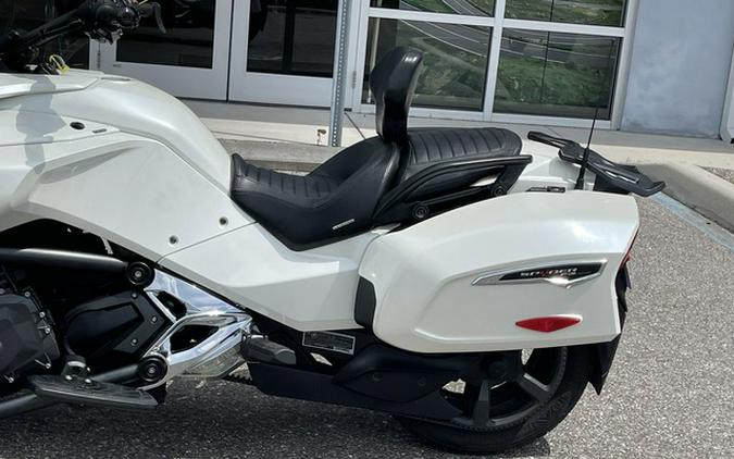 2016 Can-Am Spyder F3 Limited 6-Speed Semi-Automatic (SE6)