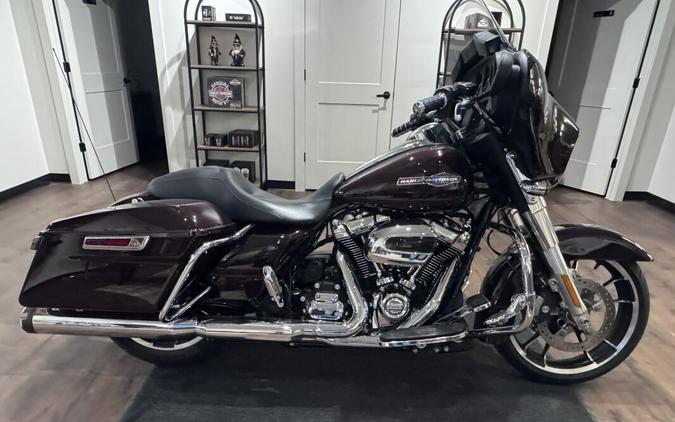 FLHX 2022 Street Glide®