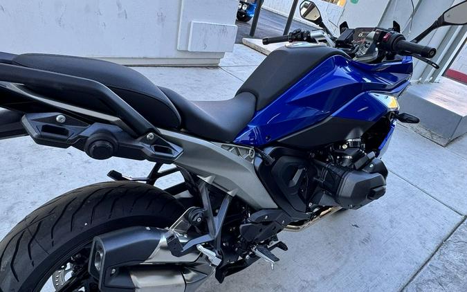 2026 BMW R 1300 RS Racing Blue Metallic