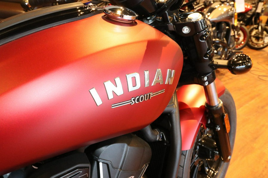 2025 Indian Motorcycle® Scout® Bobber Limited +Tech Sunset Red Smoke