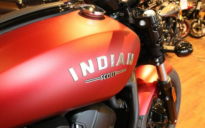 2025 Indian Motorcycle® Scout® Bobber Limited +Tech Sunset Red Smoke