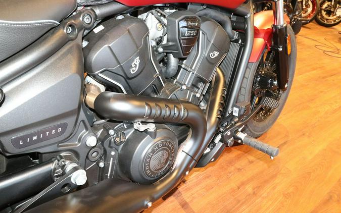 2025 Indian Motorcycle® Scout® Bobber Limited +Tech Sunset Red Smoke
