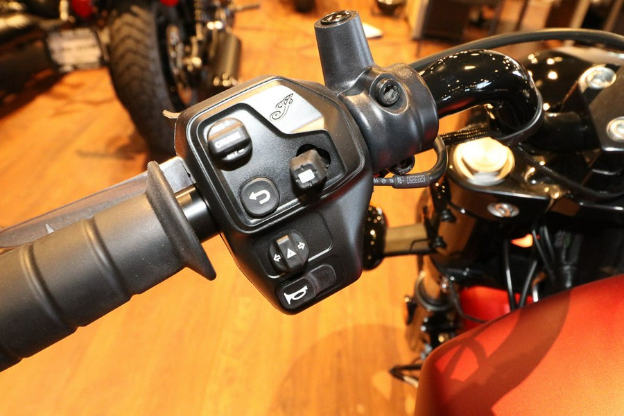 2025 Indian Motorcycle® Scout® Bobber Limited +Tech Sunset Red Smoke