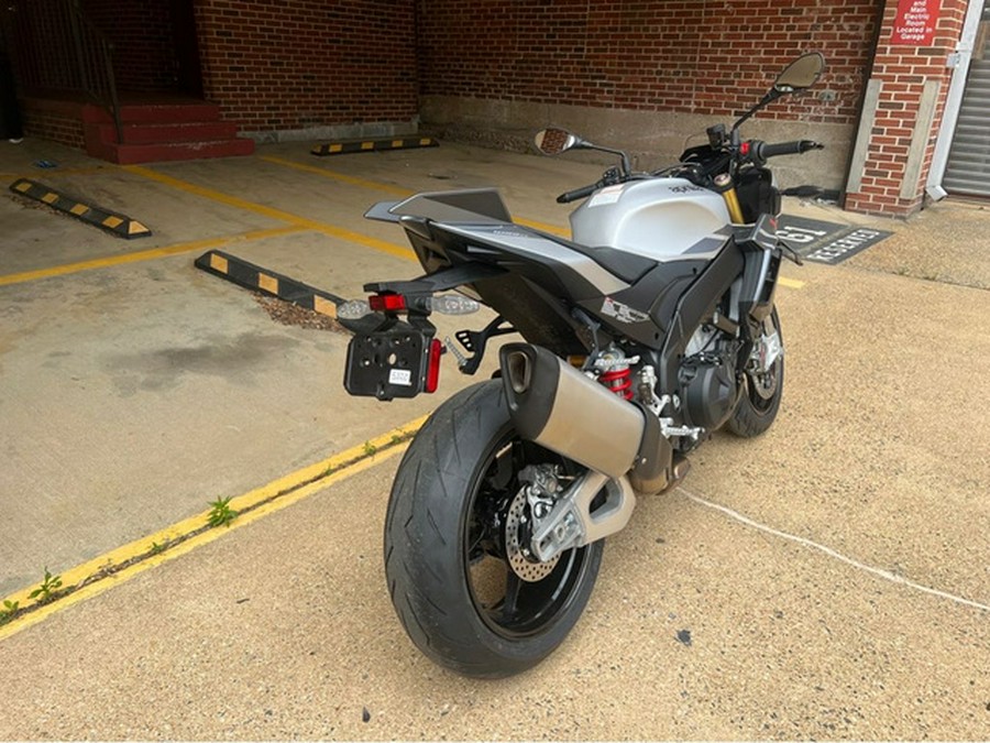 2025 Aprilia Tuono V4