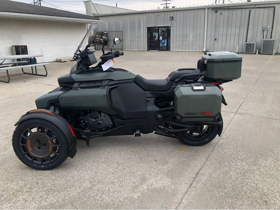 2025 Can-Am CANYON REDROCK