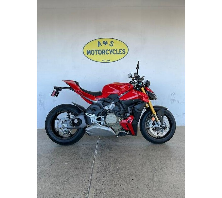 2025 Ducati STREETFIGHTER V4S