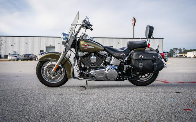 Used 2016 Harley-Davidson Heritage Softail Classic FLSTC Motorcycle For Sale In Florence, SC