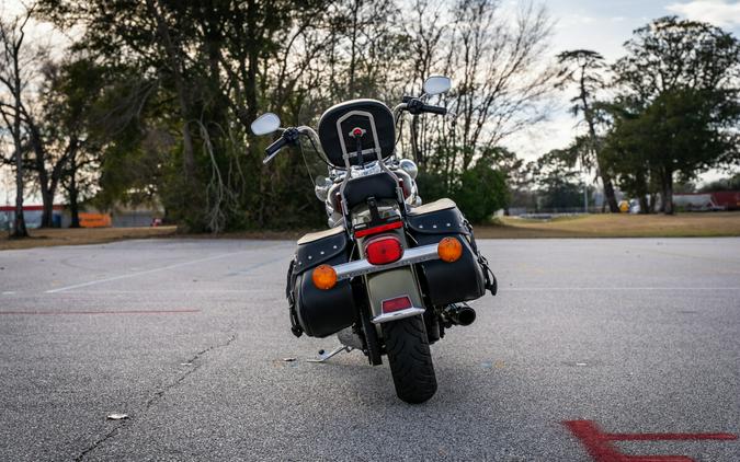 Used 2016 Harley-Davidson Heritage Softail Classic FLSTC Motorcycle For Sale In Florence, SC