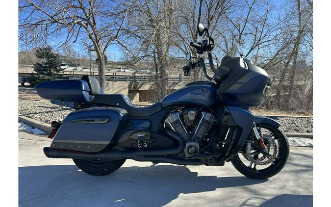 2023 Indian Motorcycle CHALLENGER ELITE, SAPPHIRE BLUE SMOKE, 49ST Elite