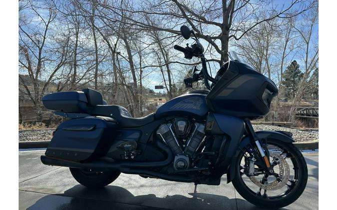 2023 CHALLENGER ELITE, SAPPHIRE BLUE SMOKE, 49ST Elite - Indian Motorcycle