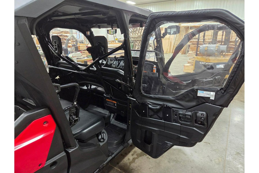 2023 Honda Pioneer 1000-6 Crew Deluxe