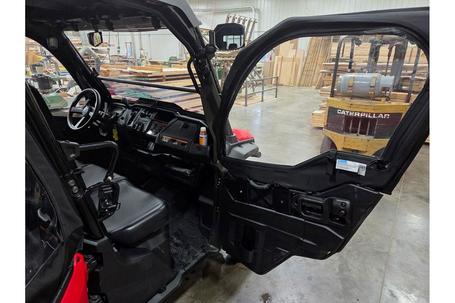 2023 Honda Pioneer 1000-6 Crew Deluxe