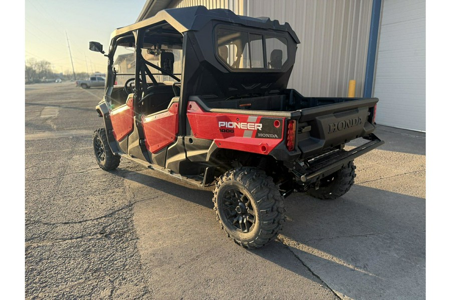 2023 Honda Pioneer 1000-6 Crew Deluxe