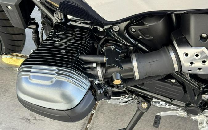 2026 BMW R 12 Ninet Imperial Blue Metallic