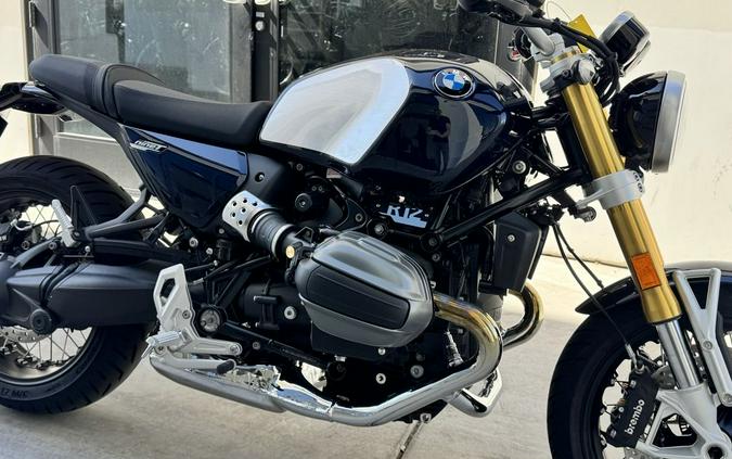 2026 BMW R 12 nineT Imperial Blue Metallic