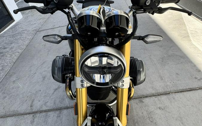 2026 BMW R 12 Ninet Imperial Blue Metallic