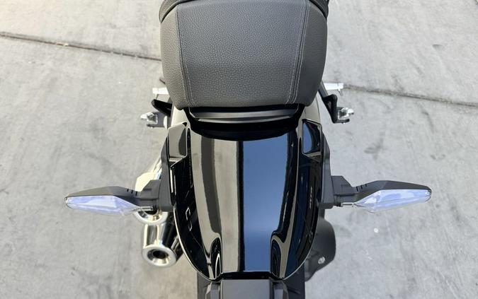 2026 BMW R 12 nineT Imperial Blue Metallic