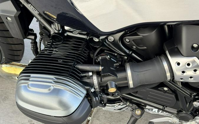 2026 BMW R 12 nineT Imperial Blue Metallic