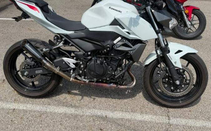 2023 Kawasaki Z400 ABS