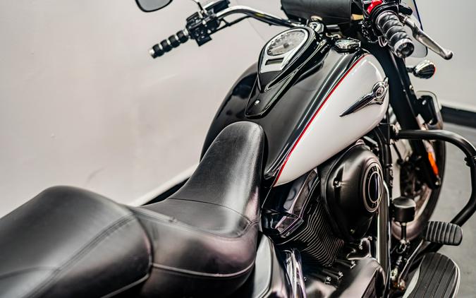 2014 Kawasaki Vulcan® 1700 Nomad™ ABS