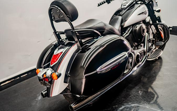 2014 Kawasaki Vulcan® 1700 Nomad™ ABS