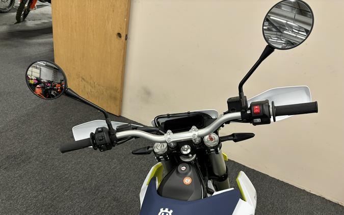 2027 Husqvarna Enduro 701