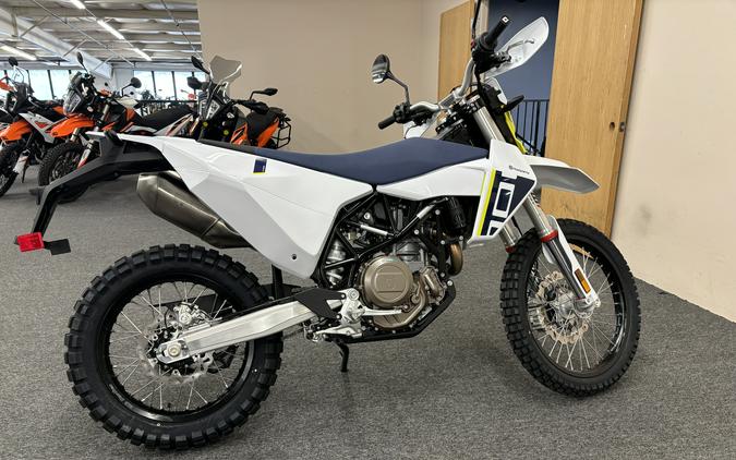 2027 Husqvarna Enduro 701