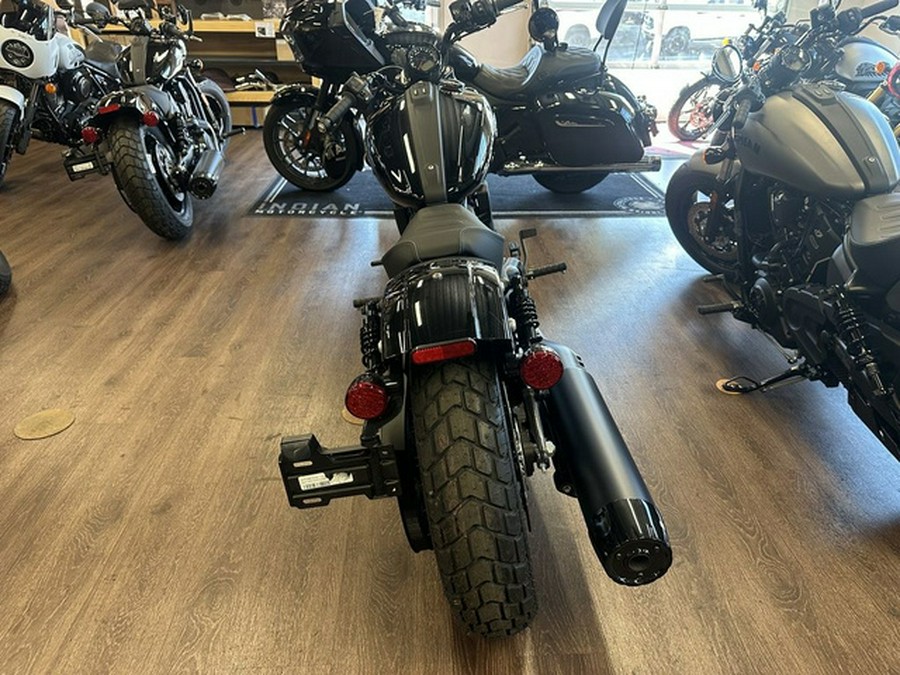 2025 Indian Scout Bobber Black Metallic
