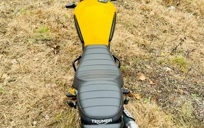 2026 Triumph Scrambler 400 XC