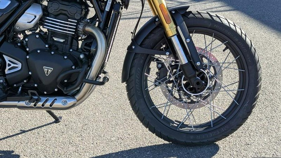 2025 Triumph Scrambler 400 XC Storm Grey
