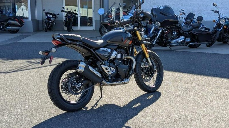 2025 Triumph Scrambler 400 XC Storm Grey