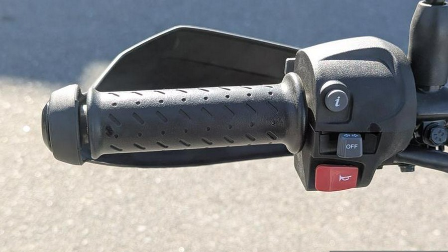 2025 Triumph Scrambler 400 XC Storm Grey