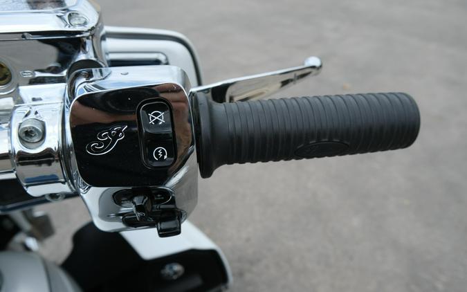 2019 INDIAN MOTORCYCLE ROADMASTER