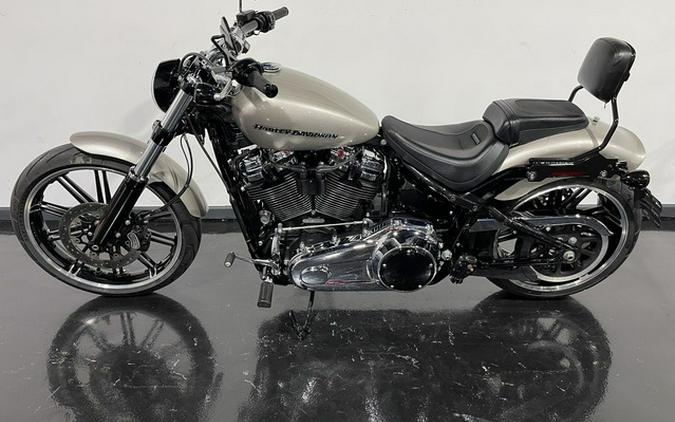 2018 Harley-Davidson FXBR - Softail Breakout