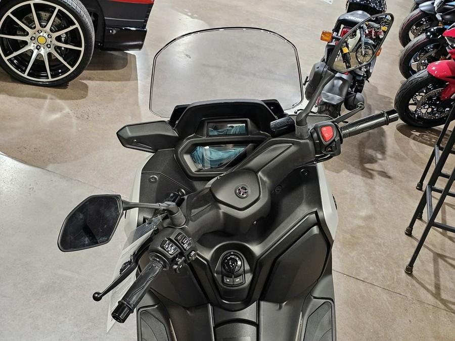 2024 Yamaha XMAX™ Base