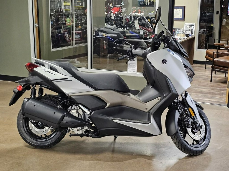 2024 Yamaha XMAX™ Base