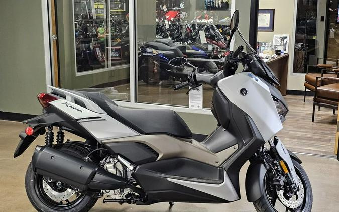 2024 Yamaha XMAX™ Base