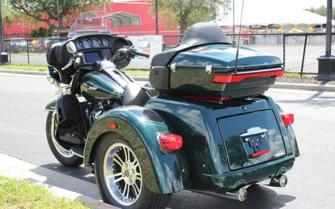 2024 Harley-Davidson Trike FLHTCUTG - Tri Glide Ultra