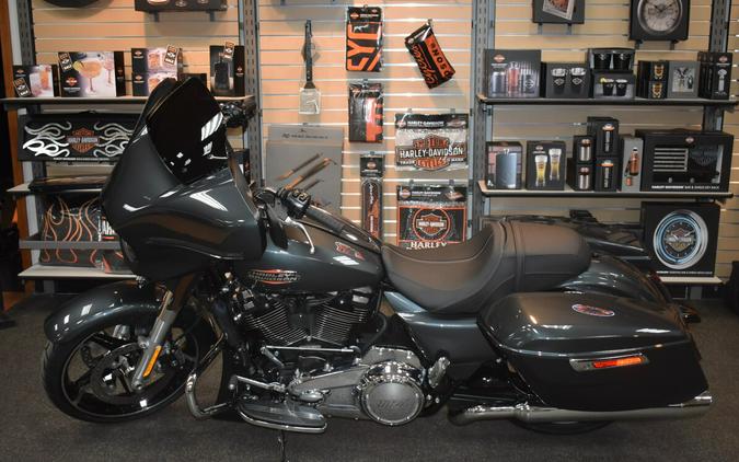 FLHX 2025 Street Glide®