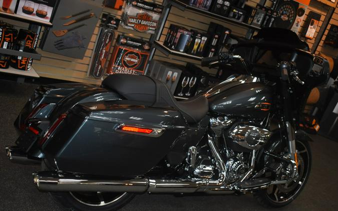 FLHX 2025 Street Glide®